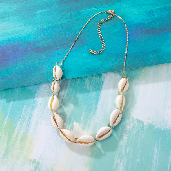 Amal Shell Necklace
