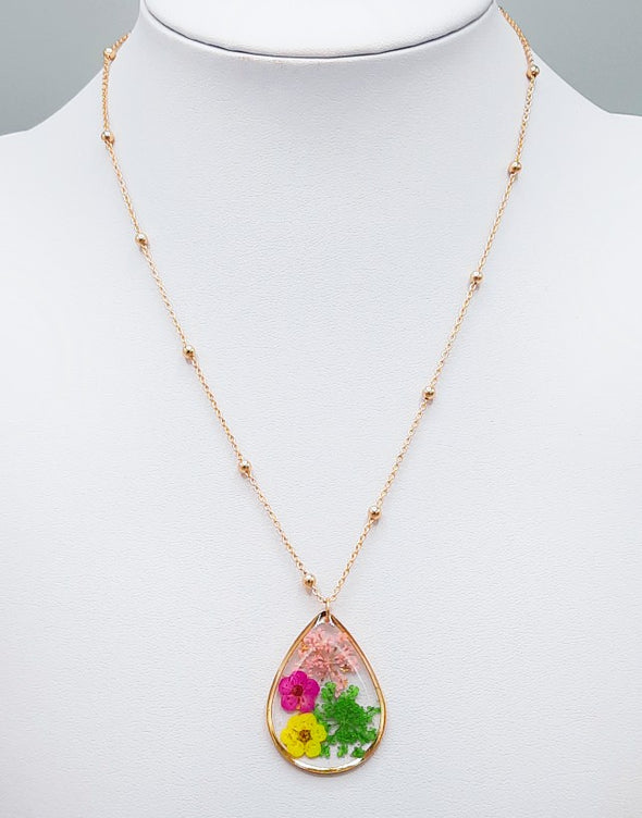 Flower Teardrop Shape Necklace